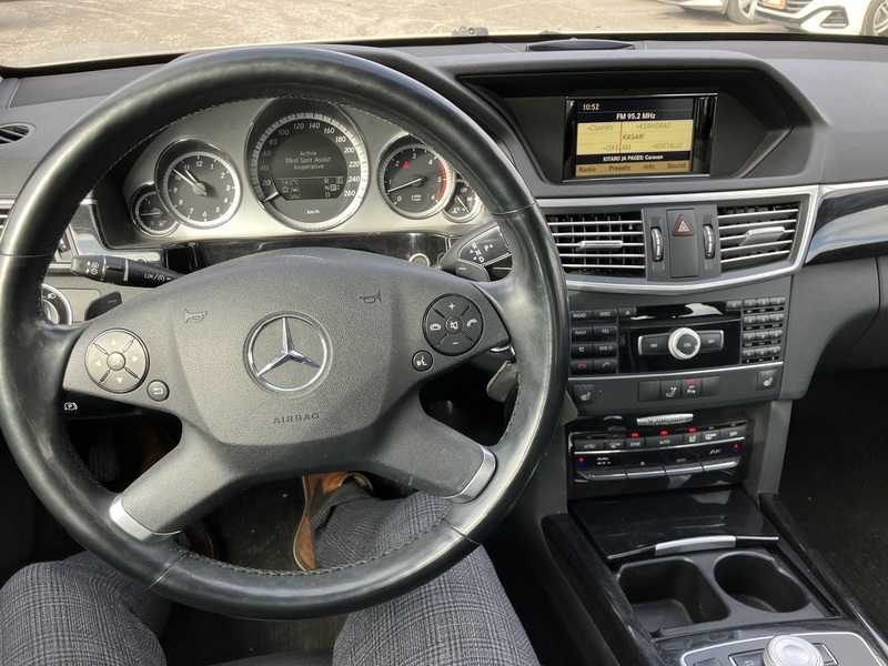 Mercedes-Benz E vaihtoauto