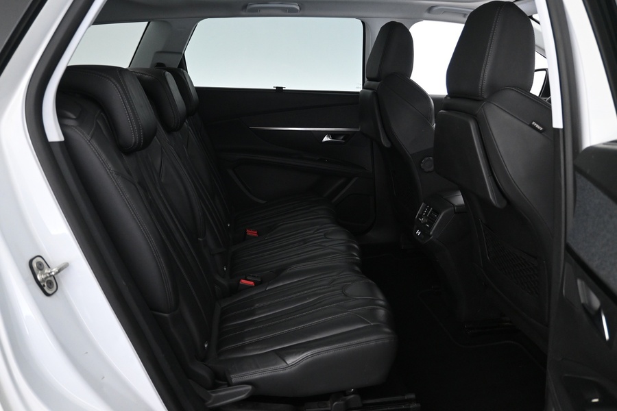 Peugeot 5008 vaihtoauto