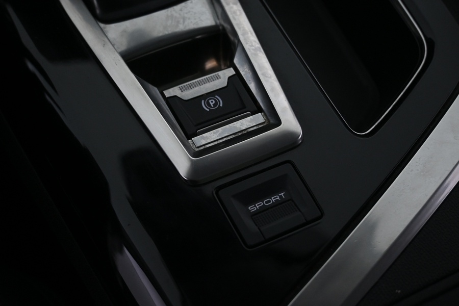 Peugeot 5008 vaihtoauto