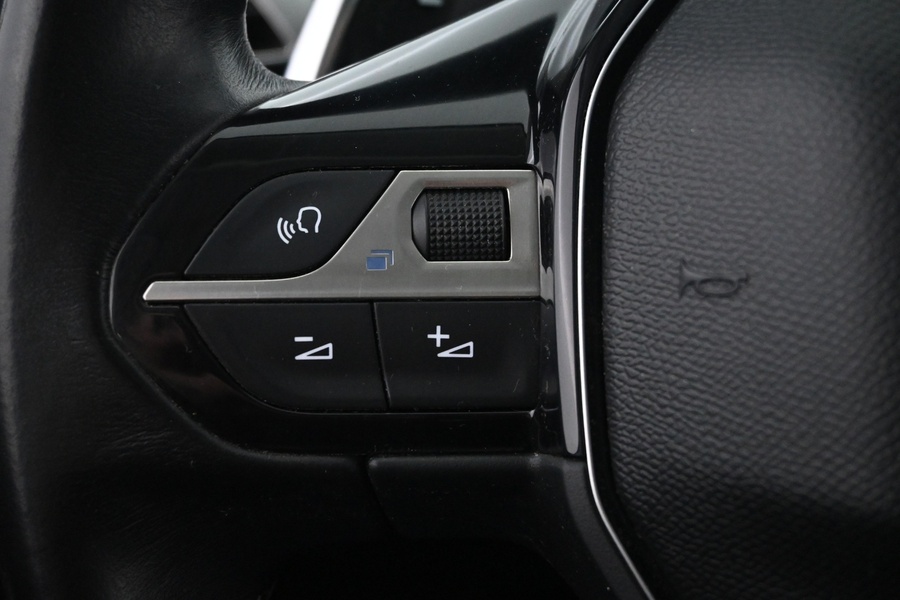 Peugeot 5008 vaihtoauto