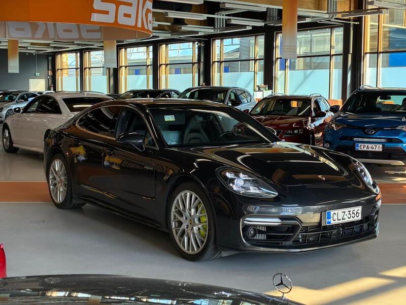 Porsche Panamera vaihtoauto