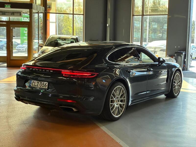 Porsche Panamera vaihtoauto