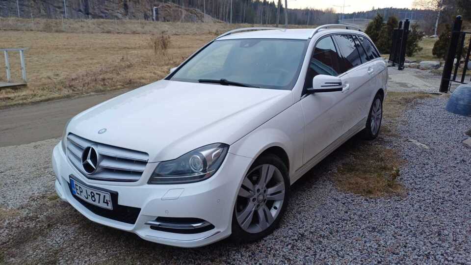 Mercedes-Benz C vaihtoauto