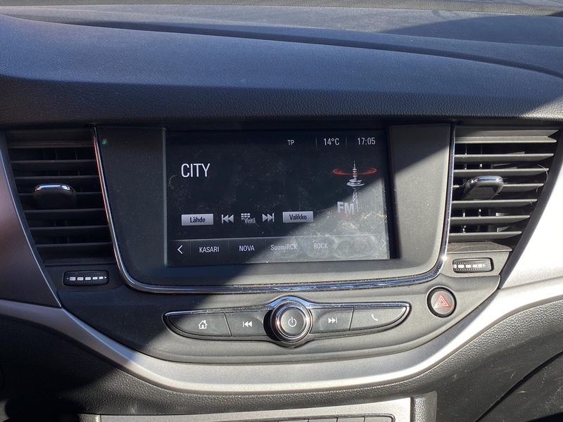 Opel Astra vaihtoauto