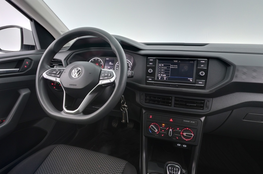 Volkswagen T-Cross vaihtoauto