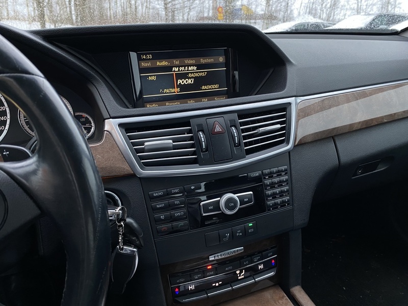 Mercedes-Benz E vaihtoauto