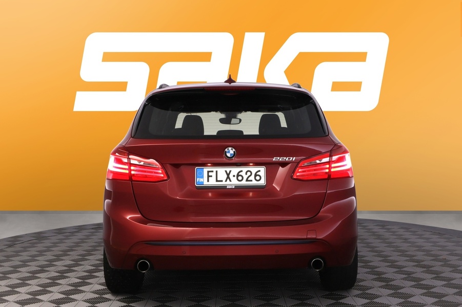 BMW 220 vaihtoauto