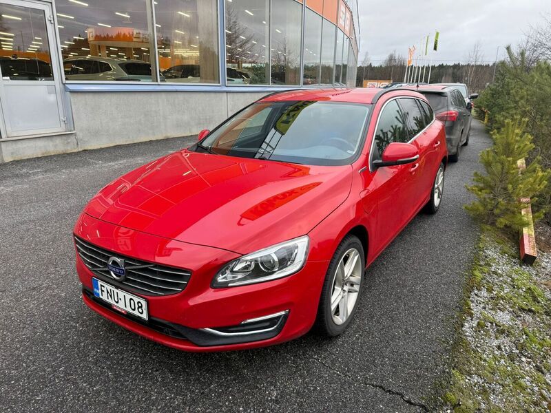 Volvo V60 vaihtoauto