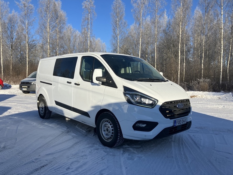Ford Transit Custom vaihtoauto