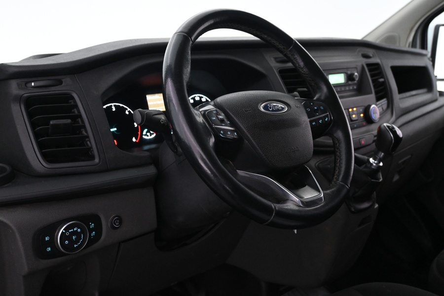 Ford Transit Custom vaihtoauto