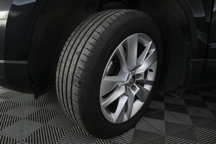 Skoda Karoq vaihtoauto