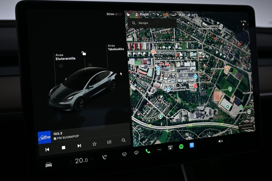 Tesla Model 3 vaihtoauto