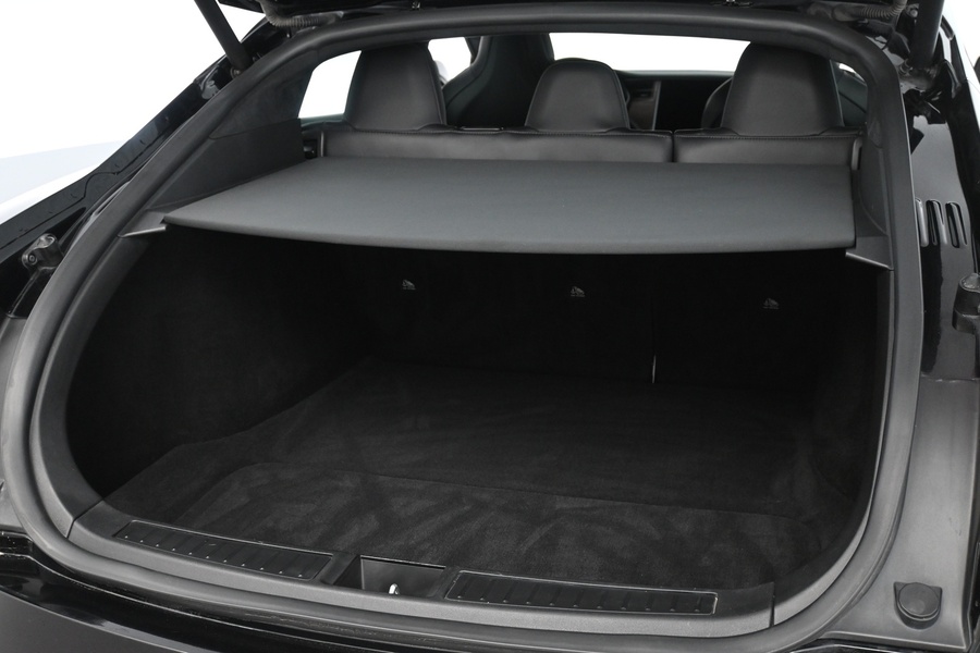 Tesla Model S vaihtoauto