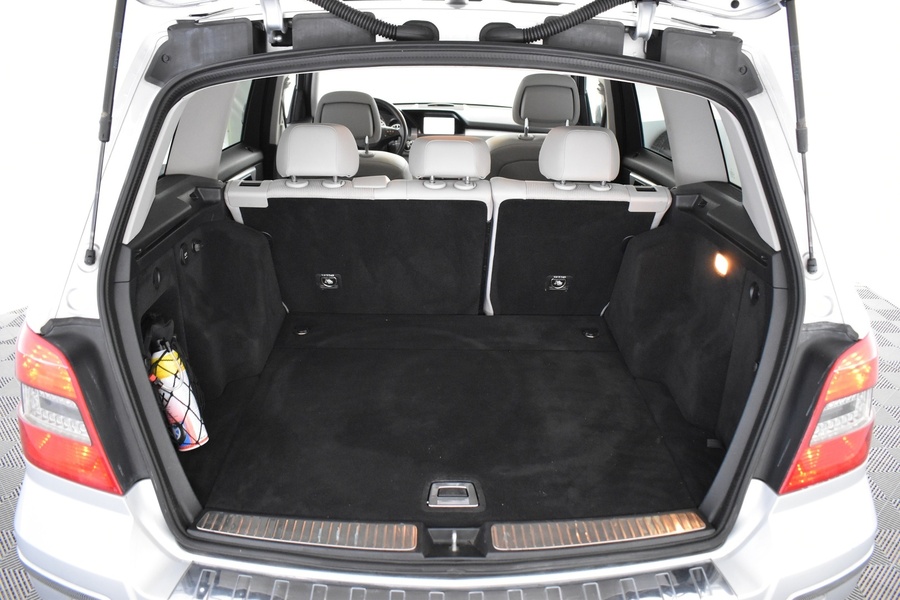 Mercedes-Benz GLK vaihtoauto