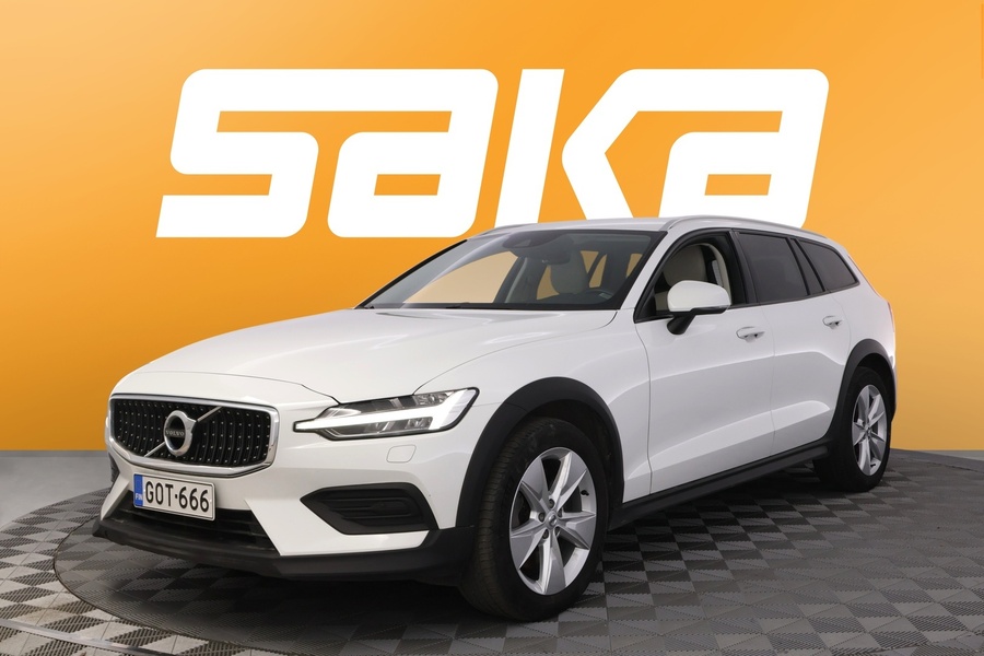 Volvo V60 Cross Country vaihtoauto