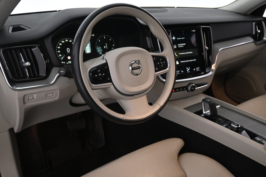 Volvo V60 Cross Country vaihtoauto