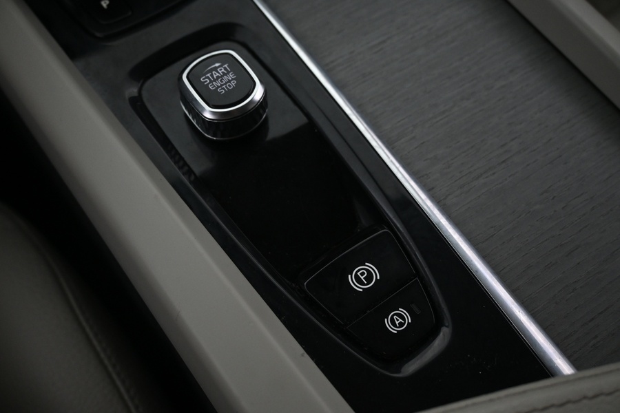 Volvo V60 Cross Country vaihtoauto