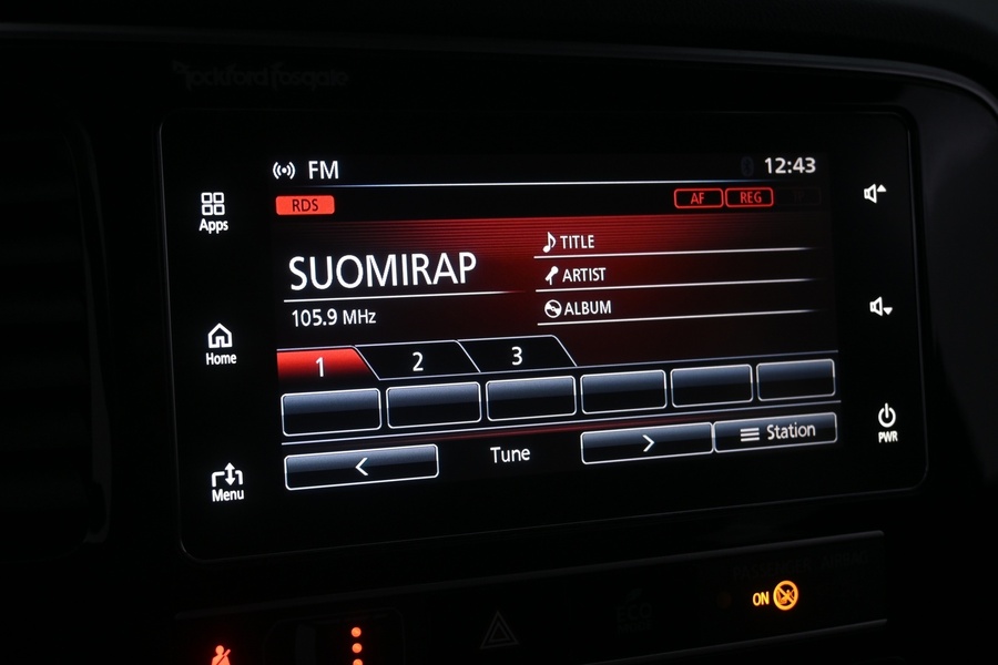 Mitsubishi Outlander PHEV vaihtoauto