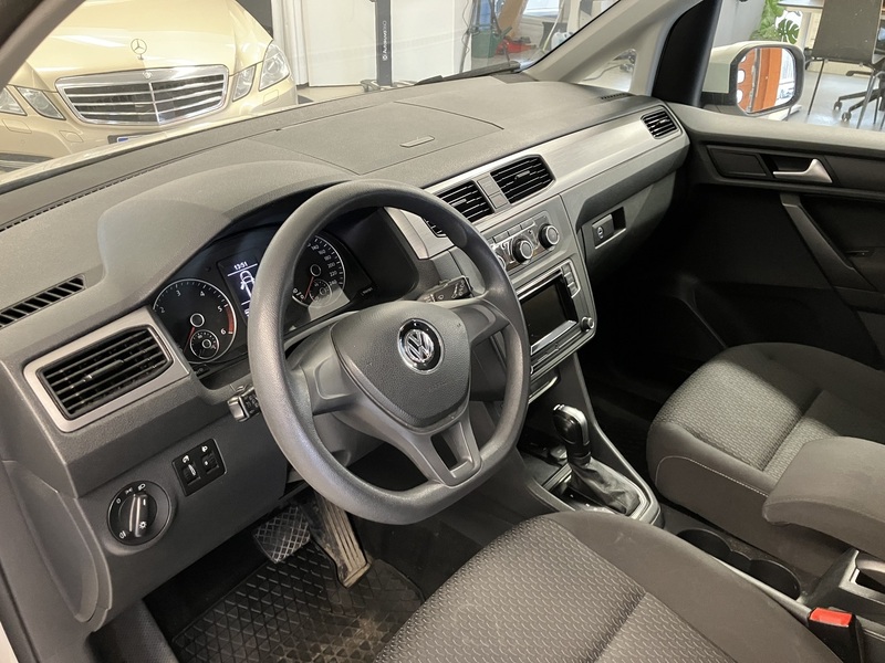 Volkswagen Caddy Maxi vaihtoauto