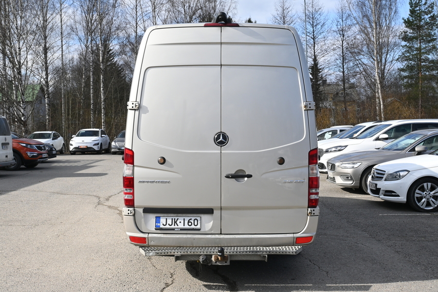 Mercedes-Benz Sprinter vaihtoauto