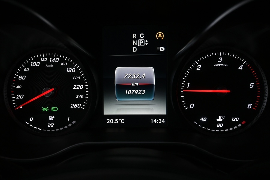 Mercedes-Benz V vaihtoauto