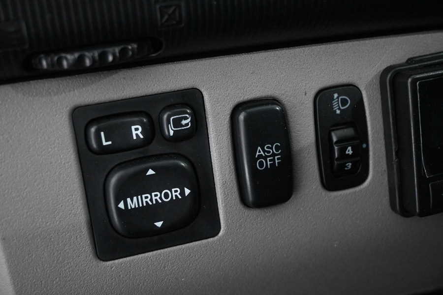 Mitsubishi L200 vaihtoauto