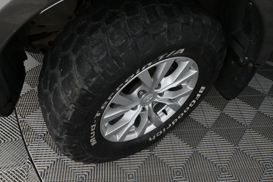 Mitsubishi L200 vaihtoauto