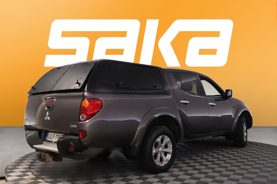 Mitsubishi L200 vaihtoauto