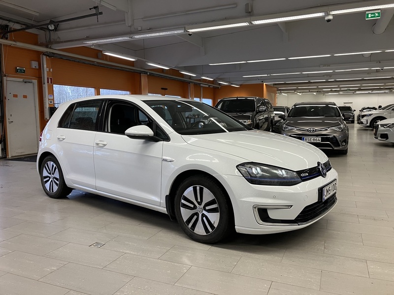 Volkswagen Golf vaihtoauto