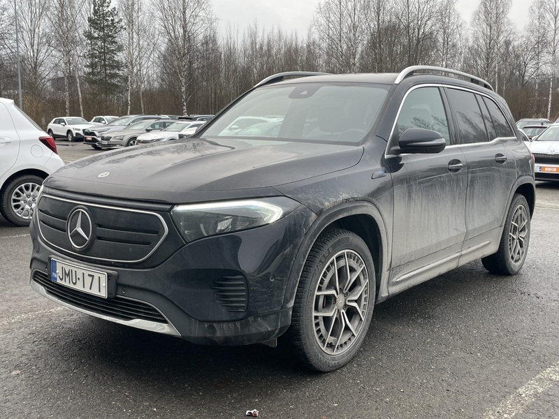 Mercedes-Benz EQB vaihtoauto