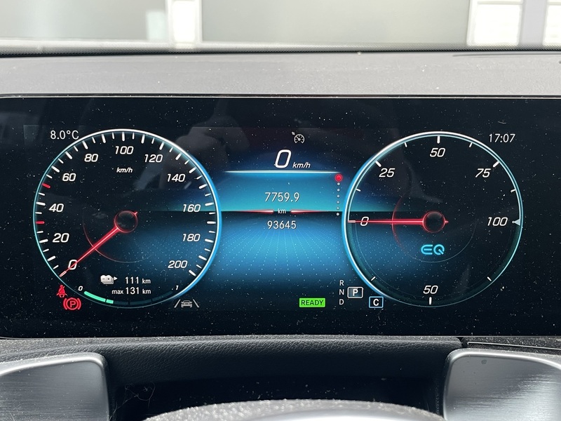 Mercedes-Benz EQB vaihtoauto