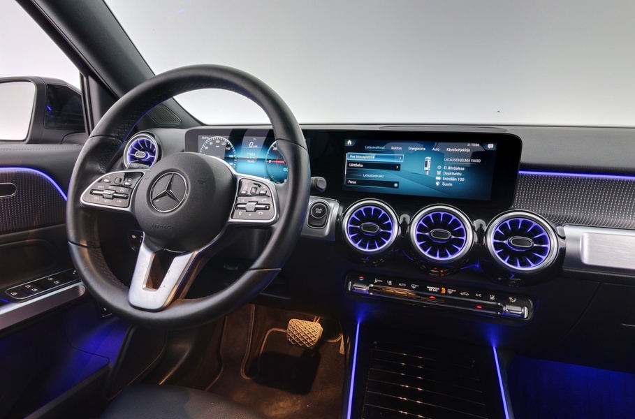 Mercedes-Benz EQB vaihtoauto