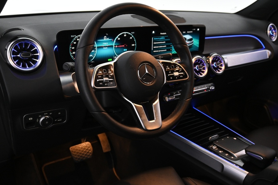 Mercedes-Benz EQB vaihtoauto