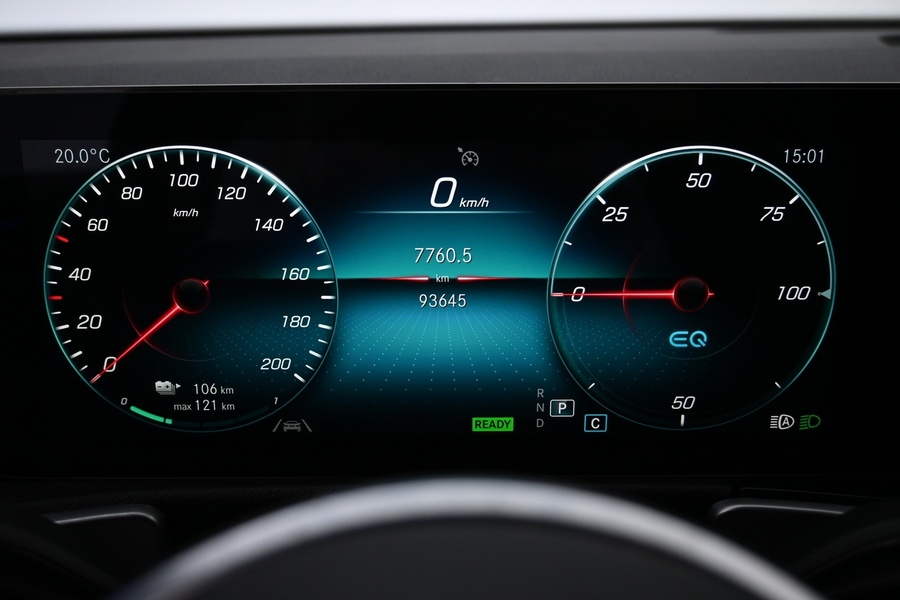 Mercedes-Benz EQB vaihtoauto