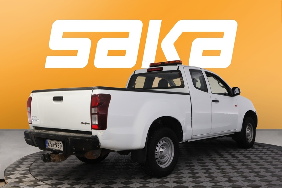 Isuzu D-Max vaihtoauto
