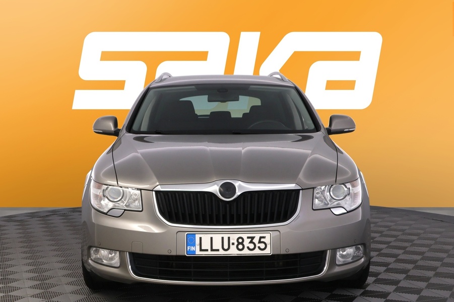 Skoda Superb vaihtoauto