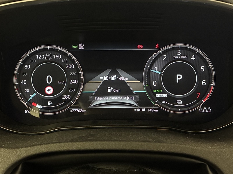 Jaguar E-PACE vaihtoauto