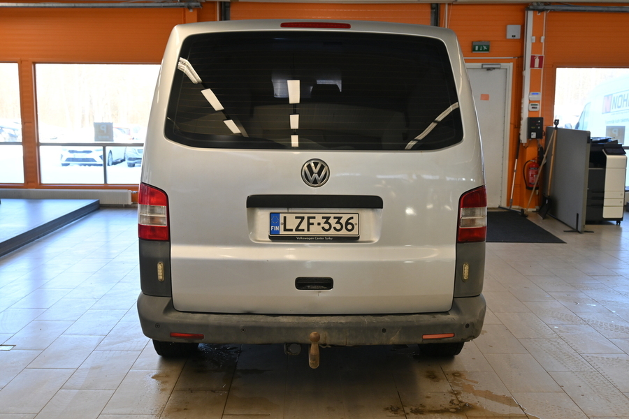 Volkswagen Transporter vaihtoauto