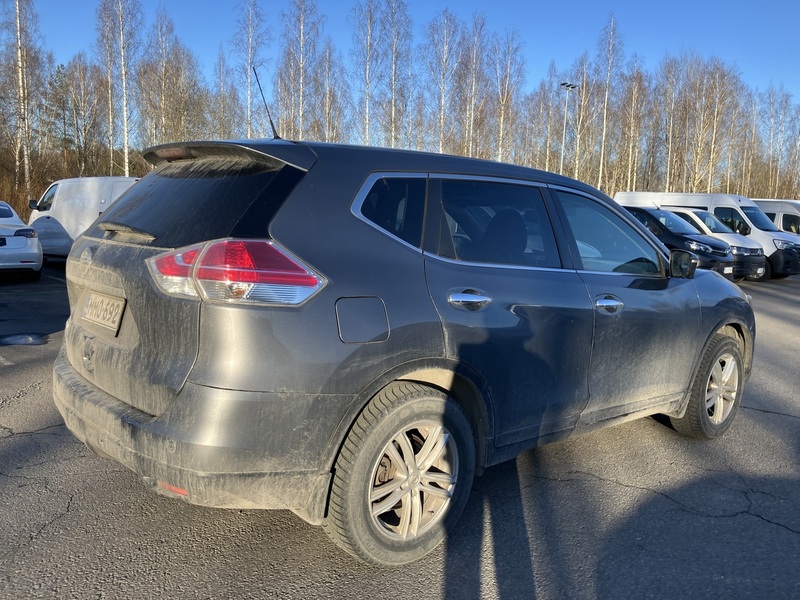 Nissan X-Trail vaihtoauto