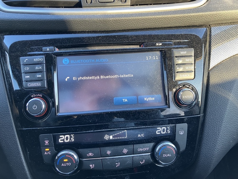 Nissan X-Trail vaihtoauto