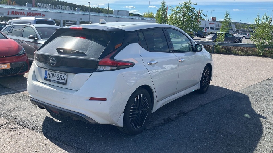 Nissan Leaf vaihtoauto