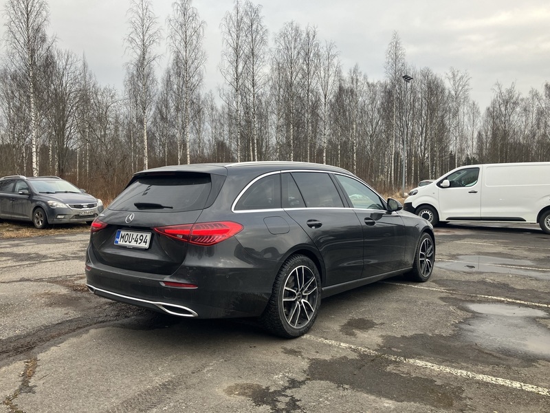 Mercedes-Benz C vaihtoauto