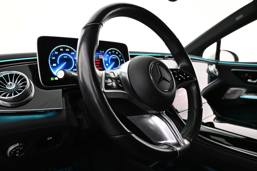 Mercedes-Benz EQE vaihtoauto