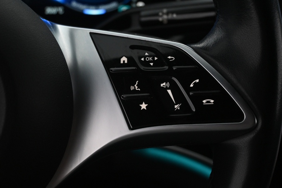 Mercedes-Benz EQE vaihtoauto