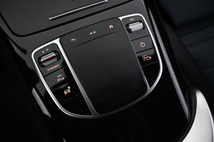 Mercedes-Benz EQC vaihtoauto