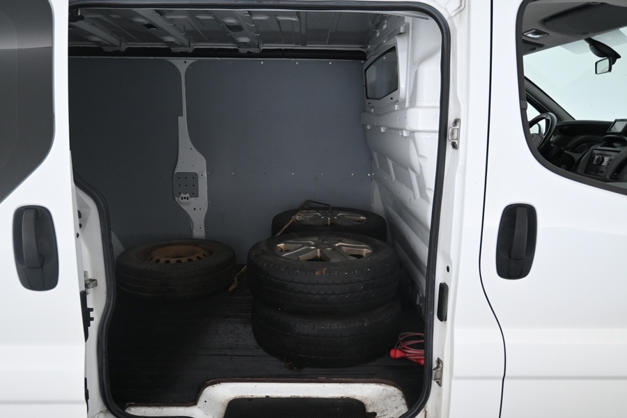 Opel Vivaro vaihtoauto