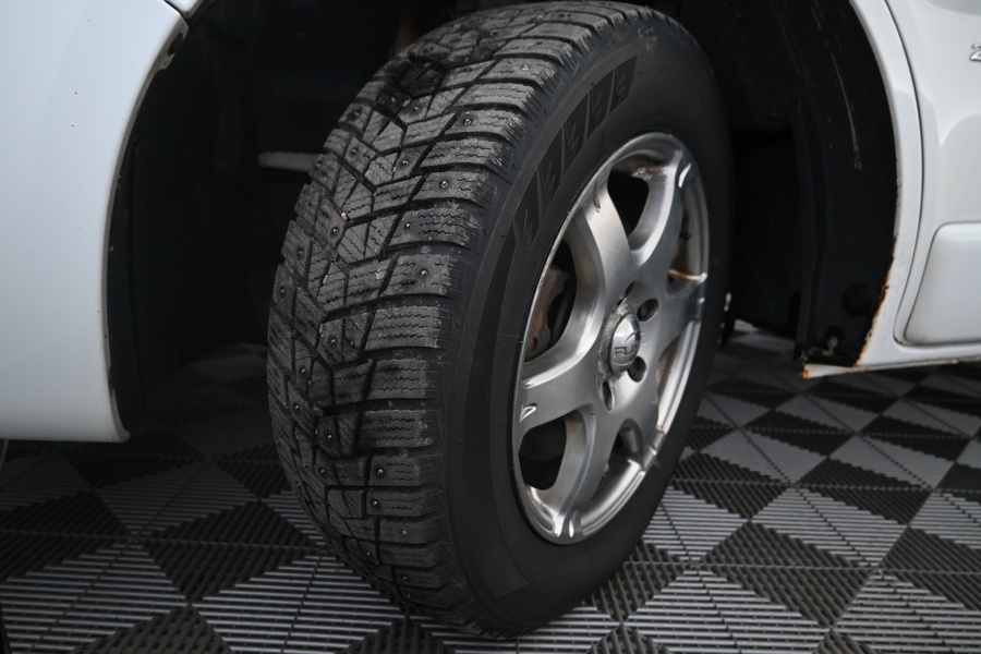 Opel Vivaro vaihtoauto