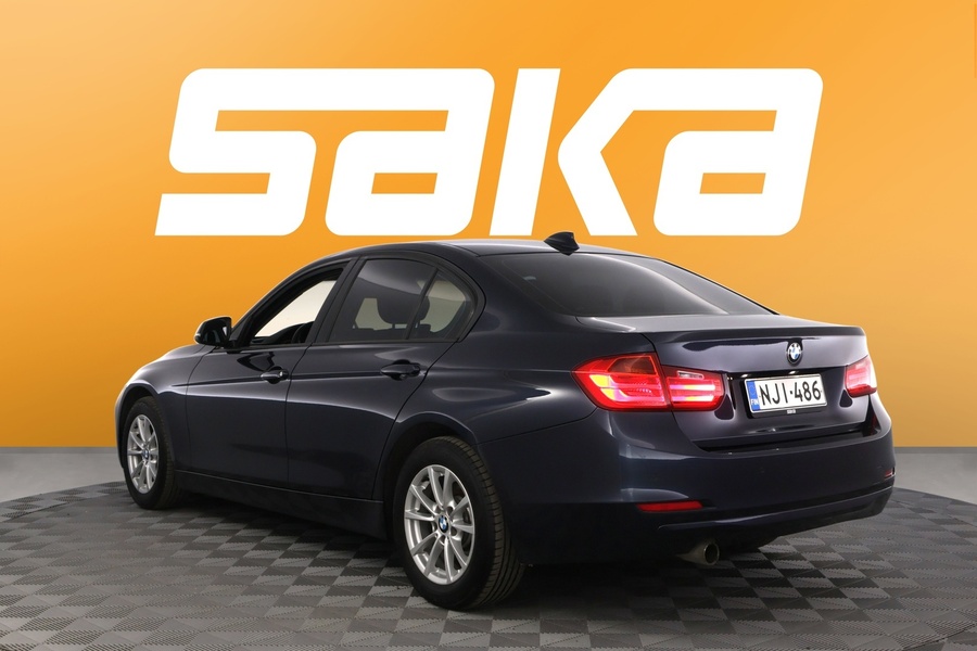 BMW 320 vaihtoauto
