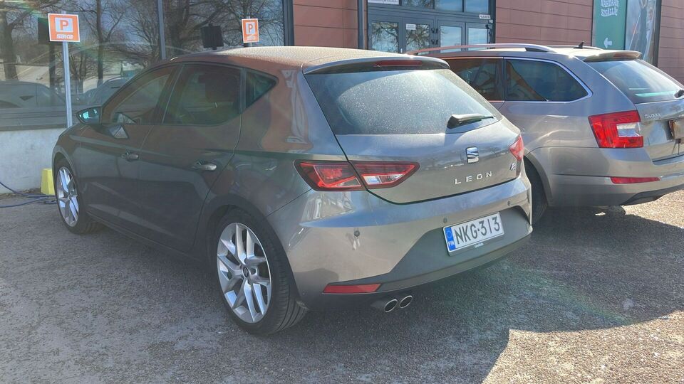 SEAT Leon vaihtoauto