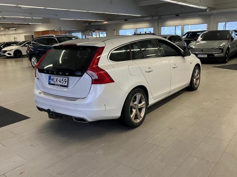 Volvo V60 vaihtoauto